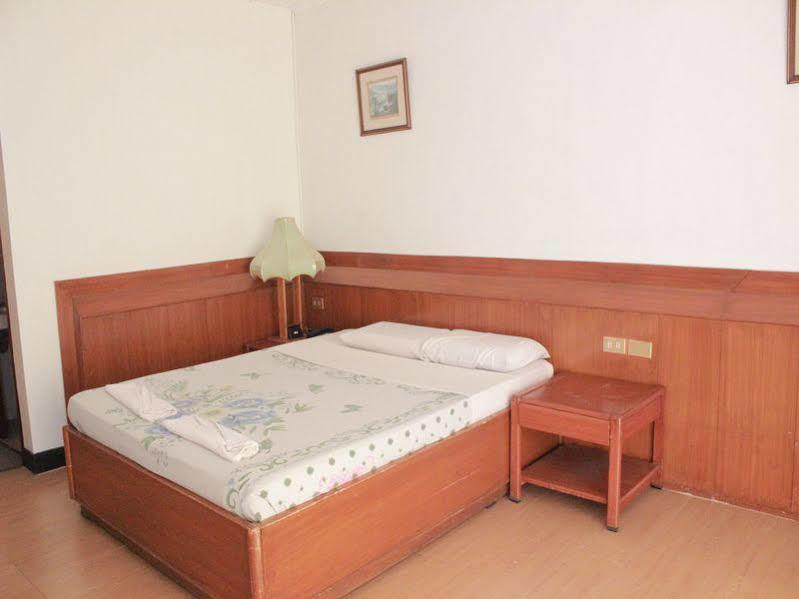 Evergreen Hotell Davao City Eksteriør bilde